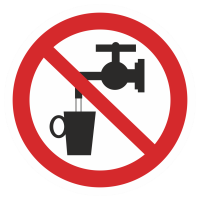 Знак на пластике P-05 «Запрещается использовать в качестве питьевой воды» 